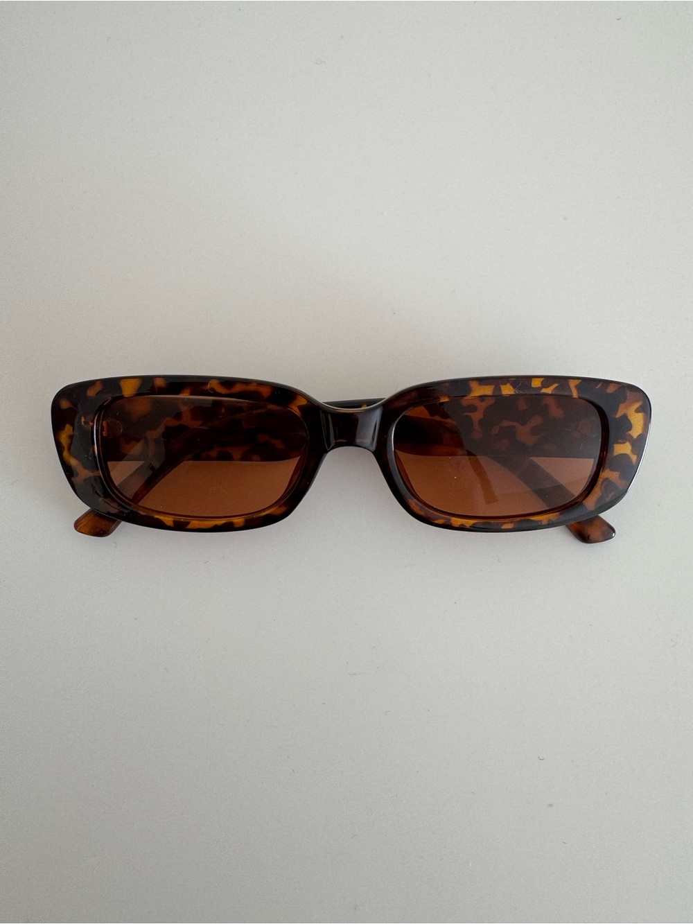 Tortoiseshell Rectangle Women's Sunglasses - Brown Lenses
